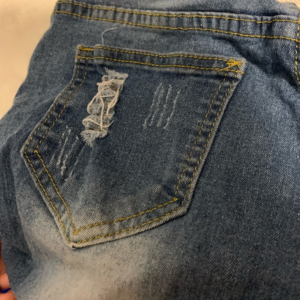 Jeans - Picture 3 of 3